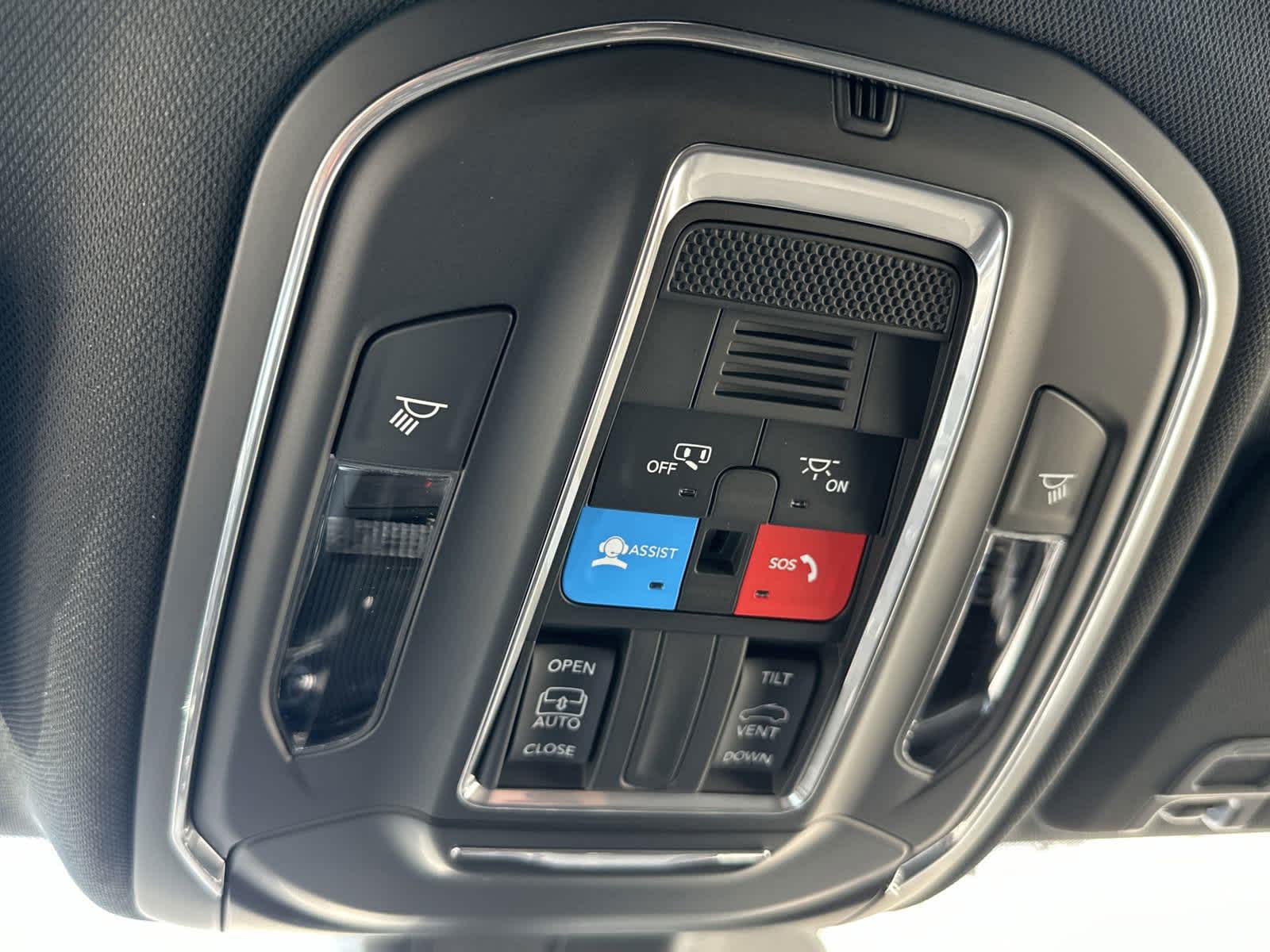 2025 Jeep Grand Cherokee Laredo X photo 22