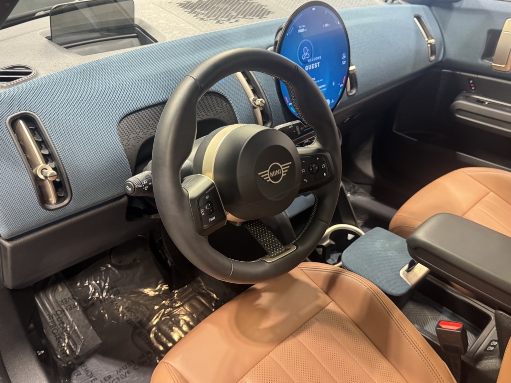 2025 Mini Cooper ALL4 Signature photo 16