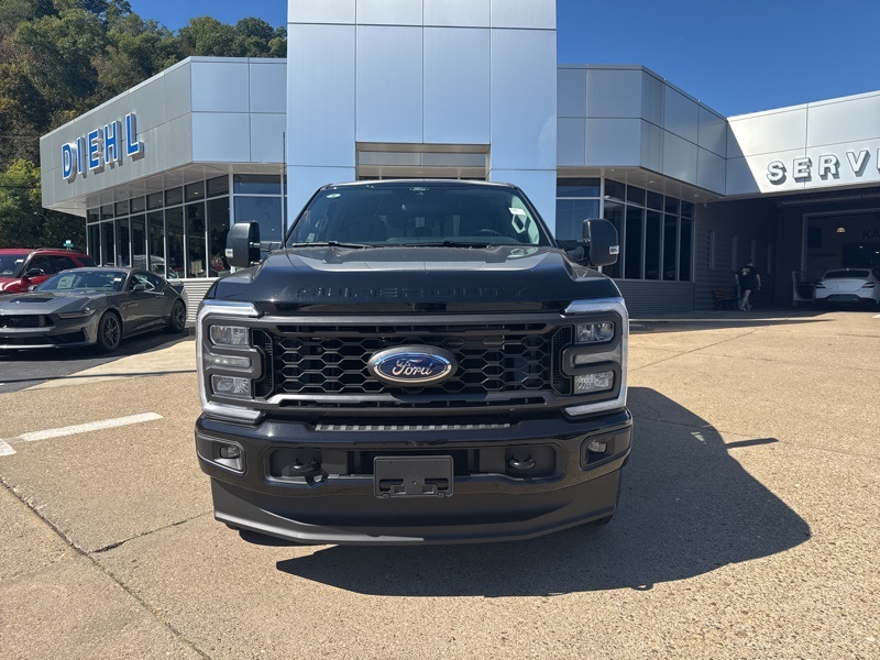 2026 Ford F-350 XL photo 2