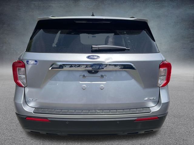 2021 Ford Explorer XLT photo 4