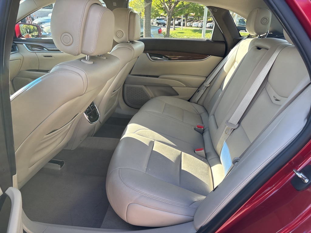 2014 Cadillac XTS Luxury photo 13