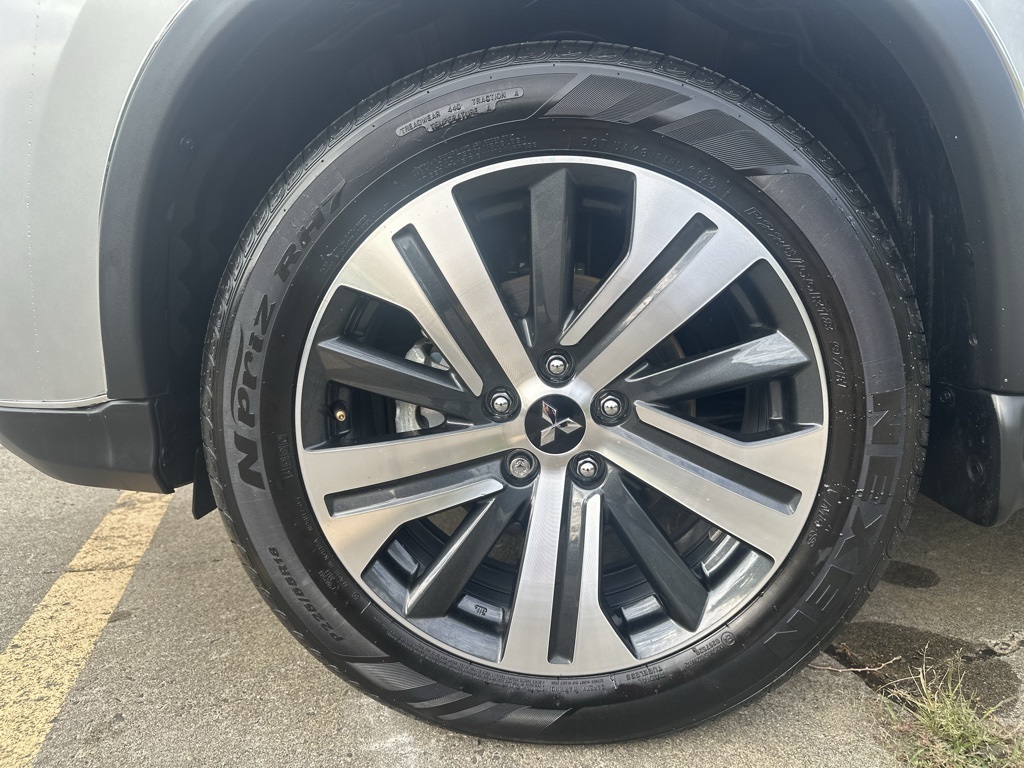 2023 Mitsubishi Outlander Sport ES photo 8