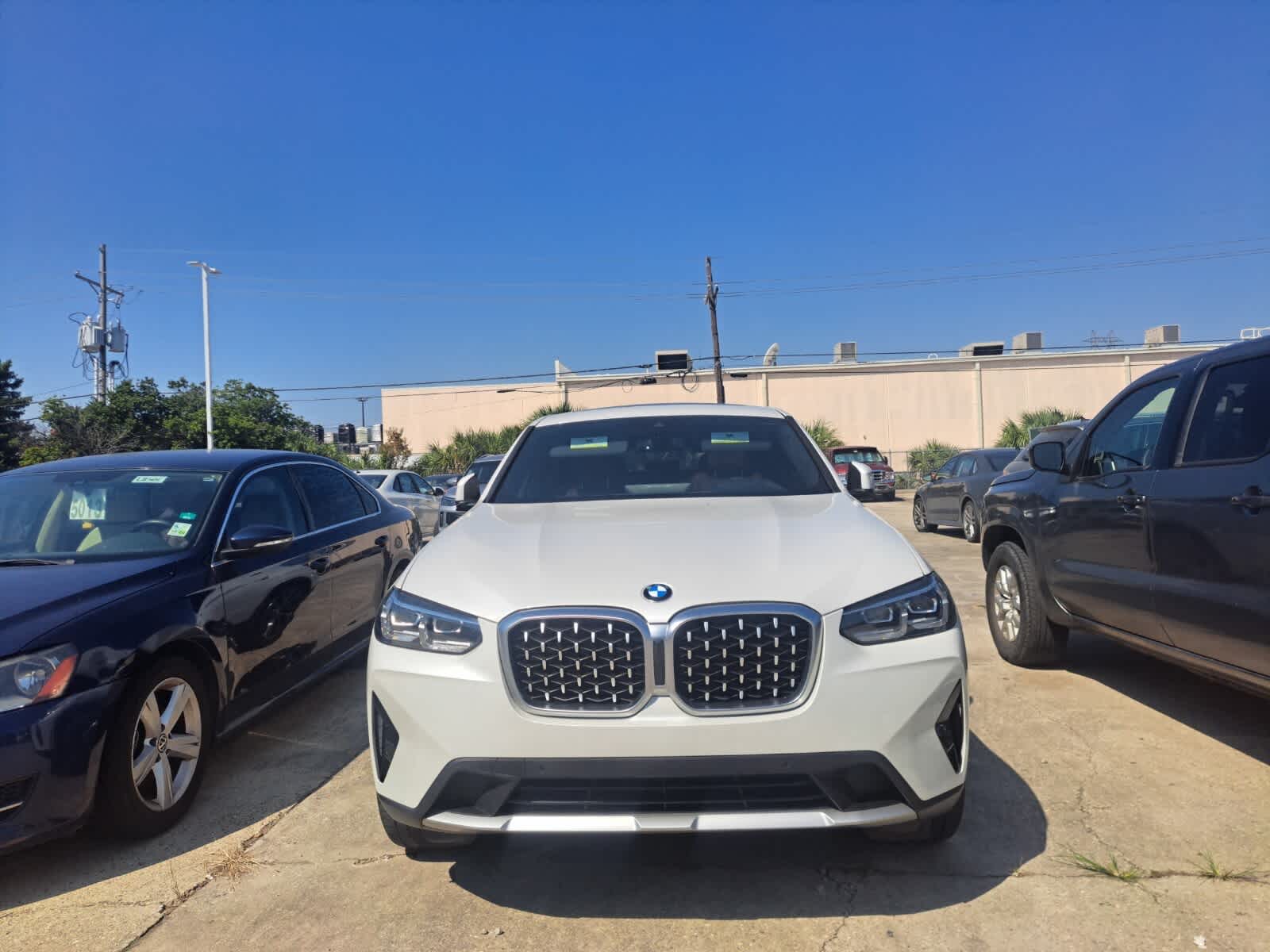 2023 Bmw X4 xDrive30i photo 2