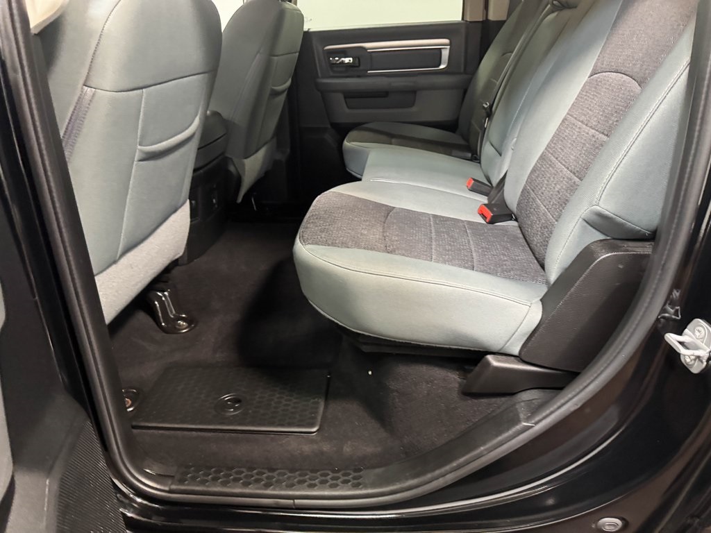 2019 Ram 1500 Classic SLT photo 44