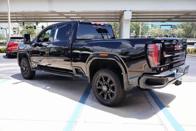 2025 Gmc Sierra 3500 HD AT4 photo 4