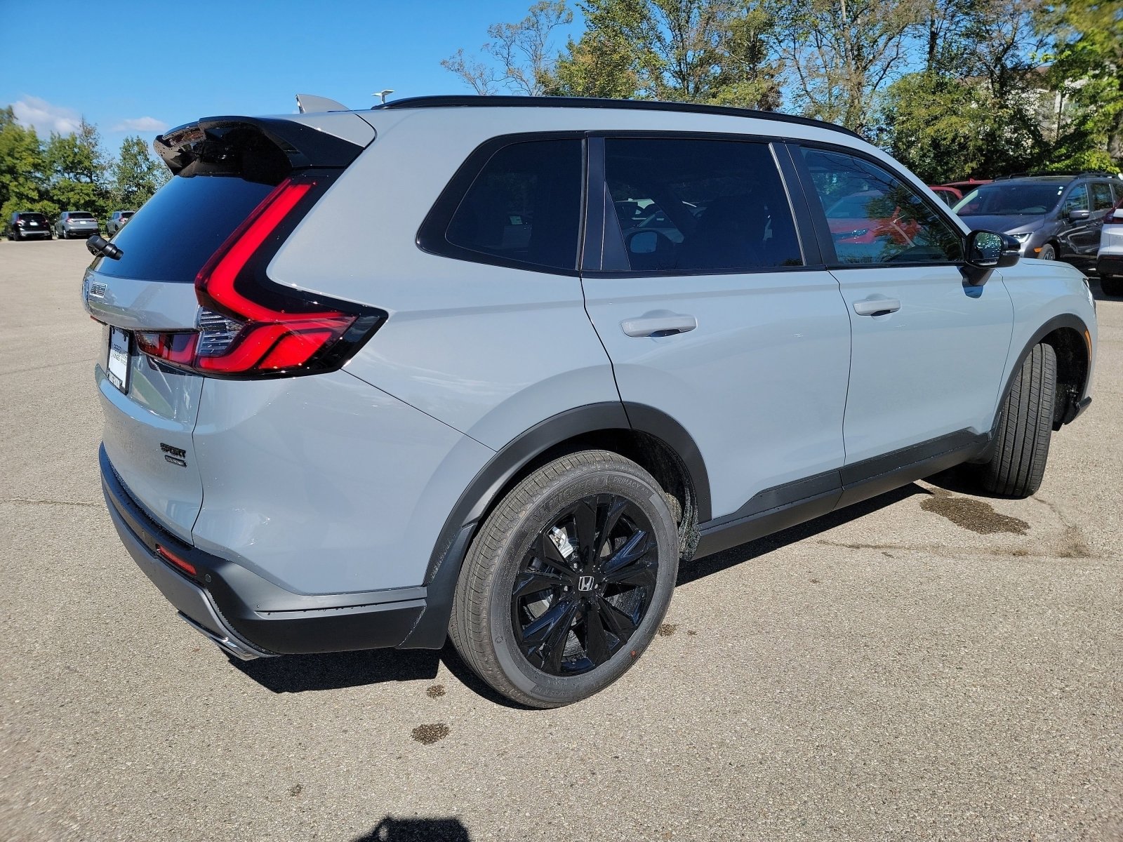 2026 Honda CR-V Hybrid Sport Touring photo 3