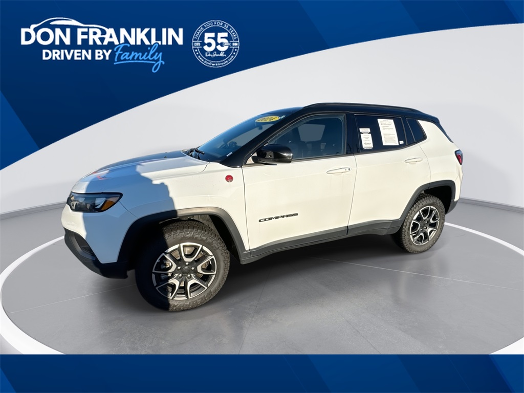 2024 Jeep Compass Trailhawk's photo