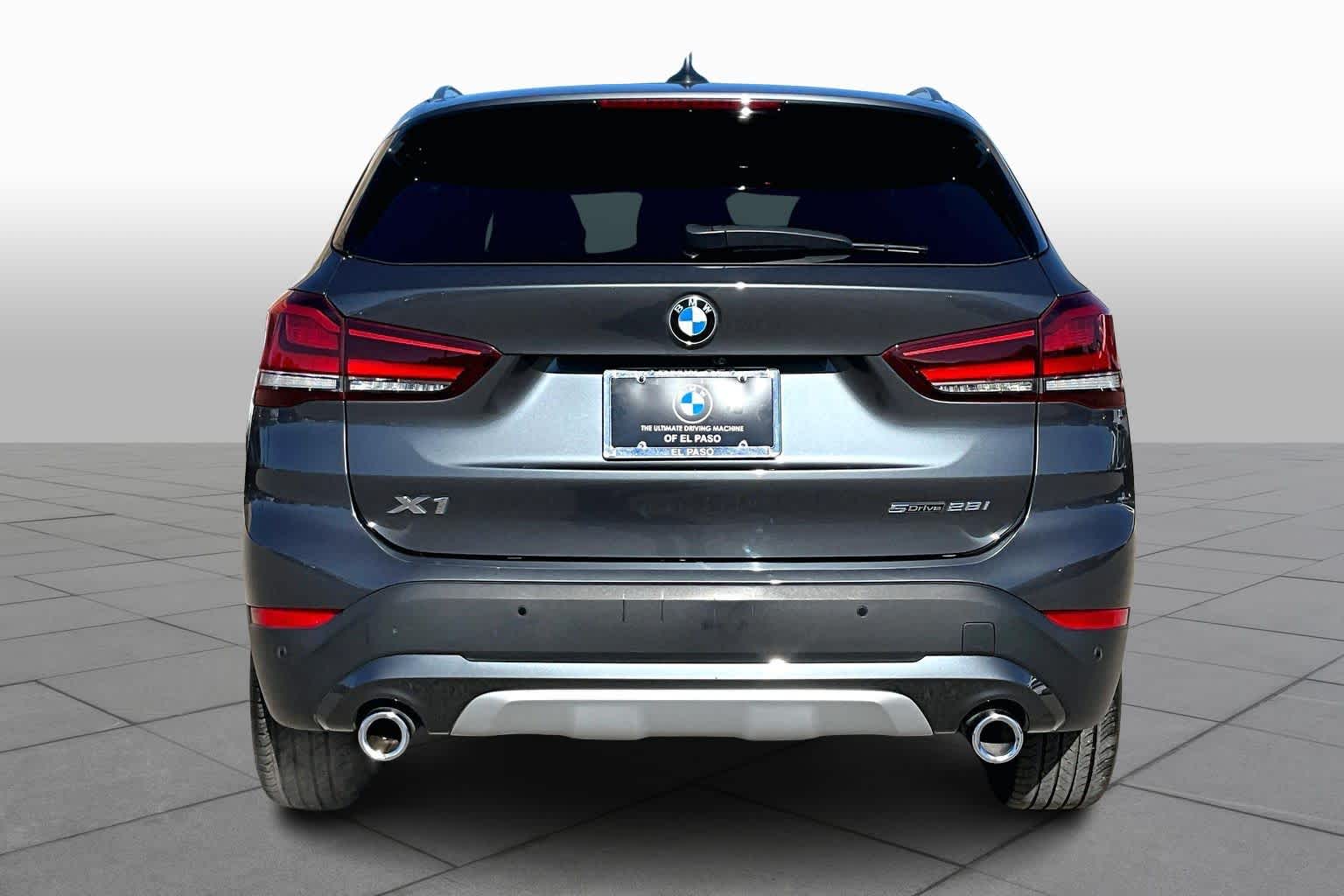 2022 Bmw X1 sDrive28i photo 2