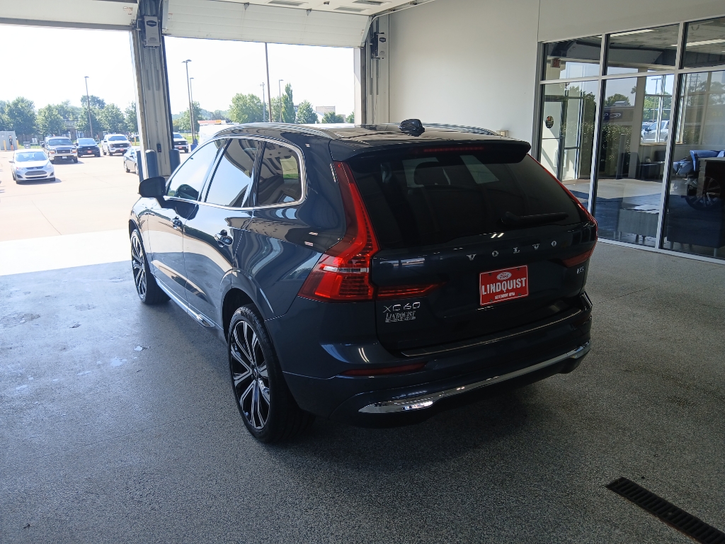 2023 Volvo XC60 Ultimate photo 6