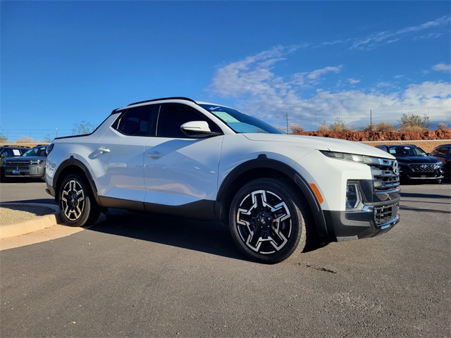 2025 Hyundai Santa Cruz Limited photo 2