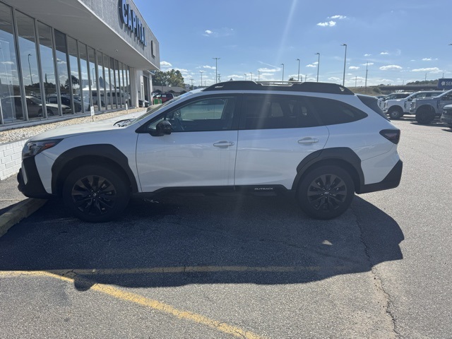 2024 Subaru Outback Onyx Edition photo 3
