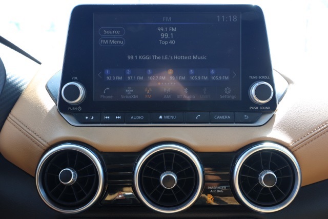 2022 Nissan Sentra SV photo 25