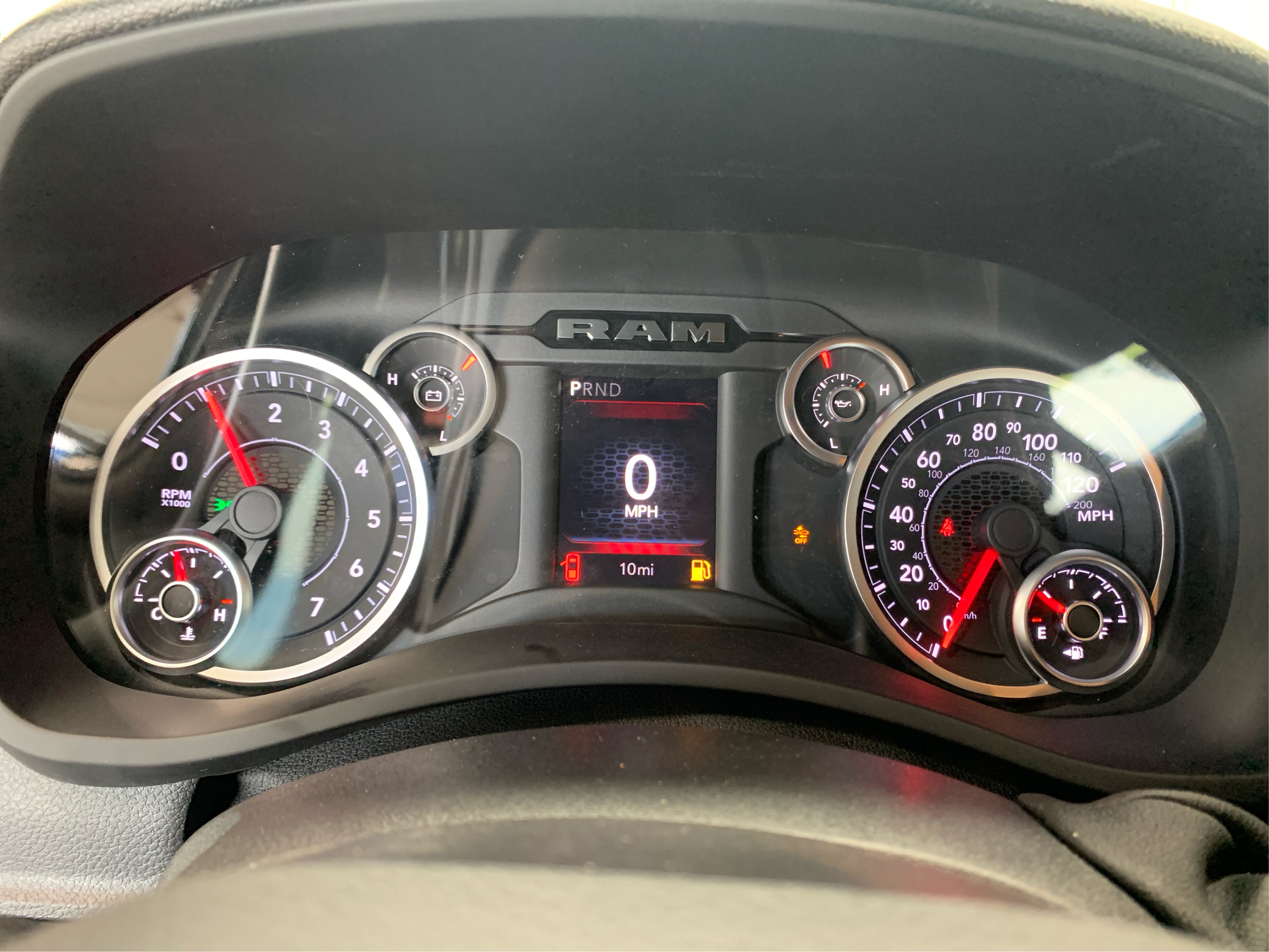 2025 Ram 2500 Tradesman photo 11