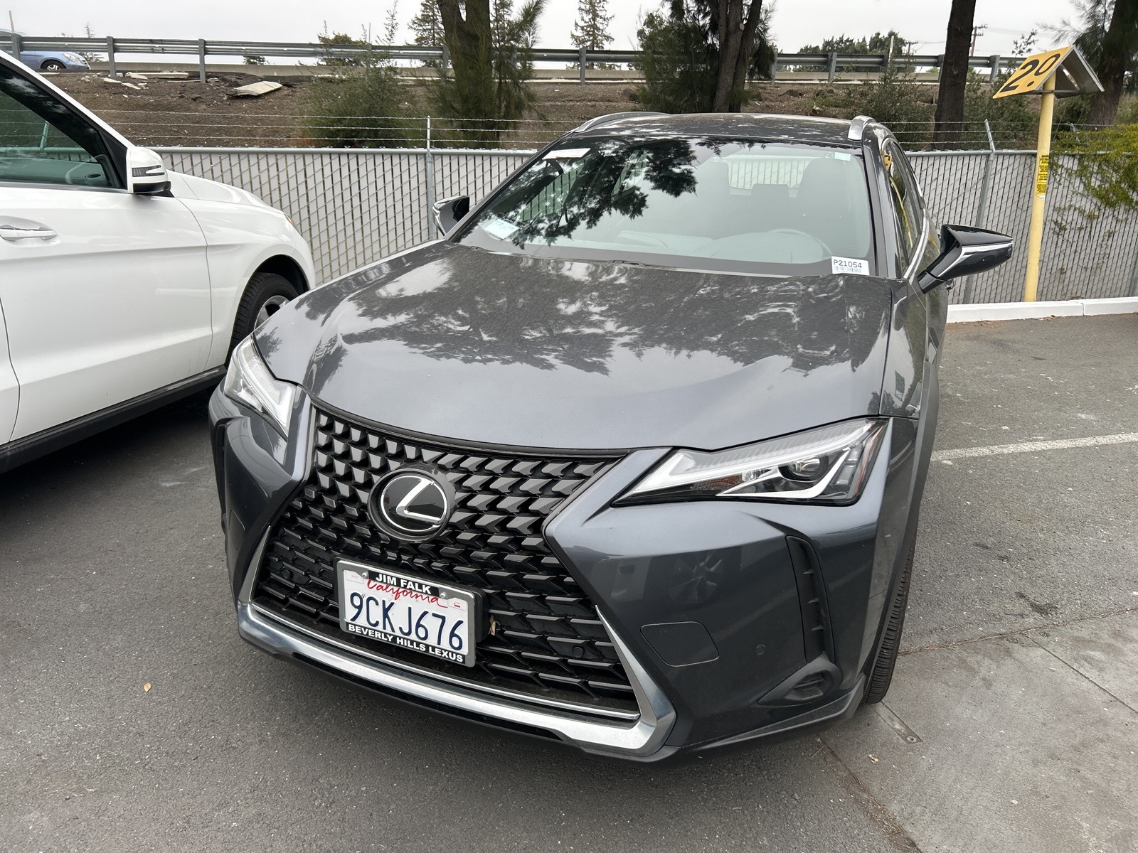 2022 Lexus UX 200 photo 3