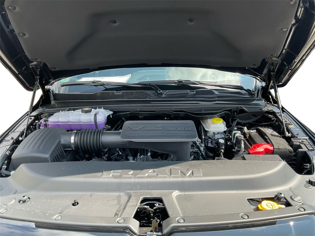 2025 Ram 1500 Big Horn Lone Star photo 11