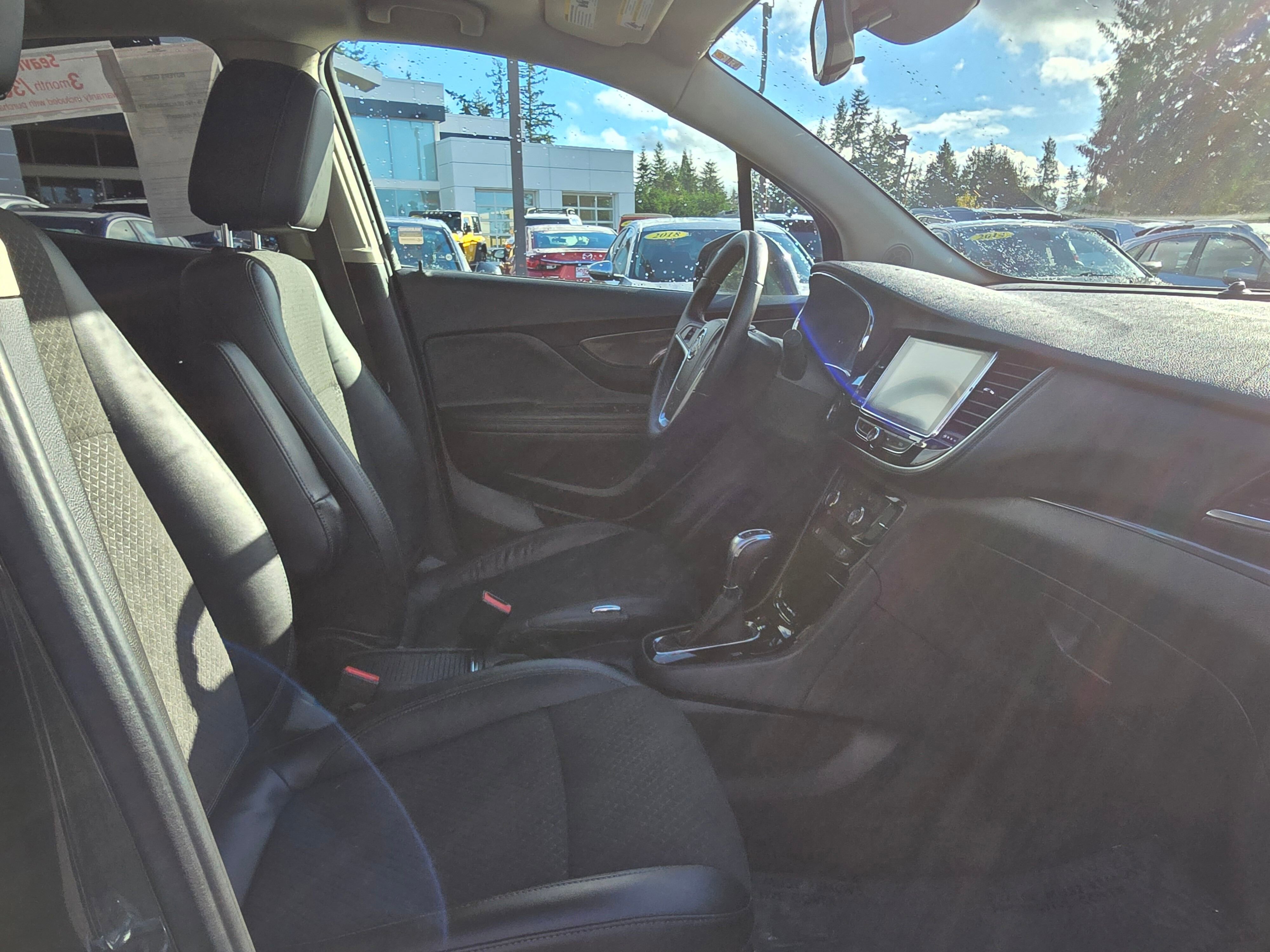 2017 Buick Encore Preferred photo 3