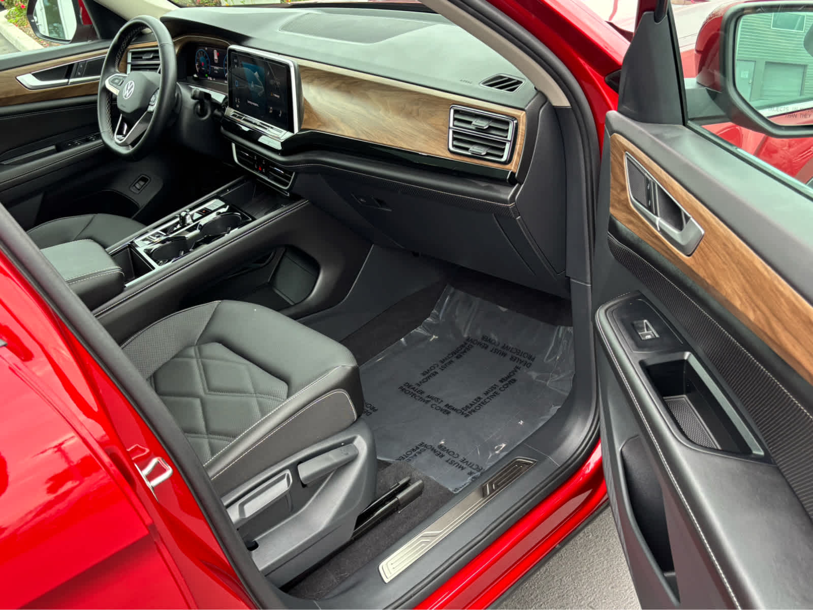 2025 Volkswagen Atlas SE Technology photo 21