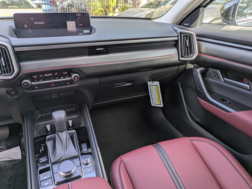 2025 Mazda CX-50 Premium photo 15