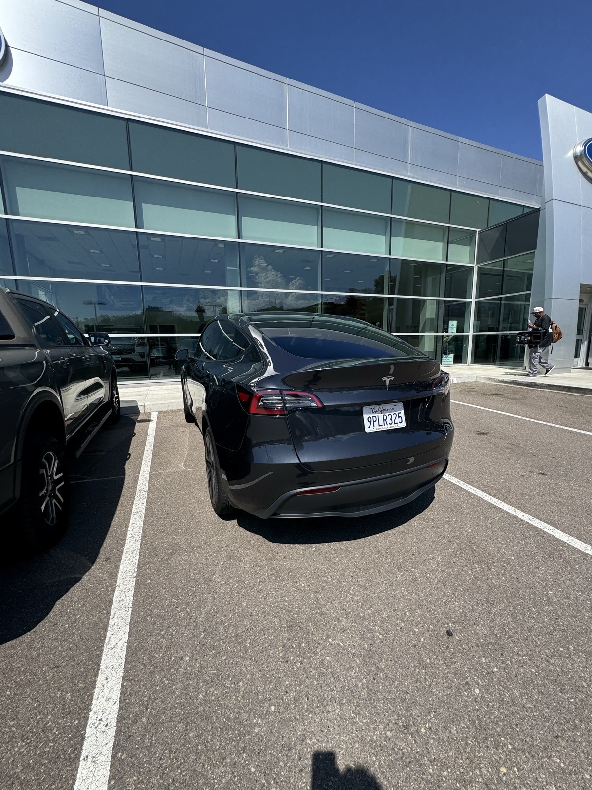 Used 2024 Tesla Model Y Long Range with VIN 7SAYGDEDXRF200192 for sale in La Mesa, CA