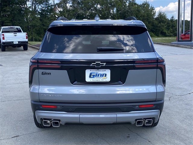 2026 Chevrolet Traverse photo 3