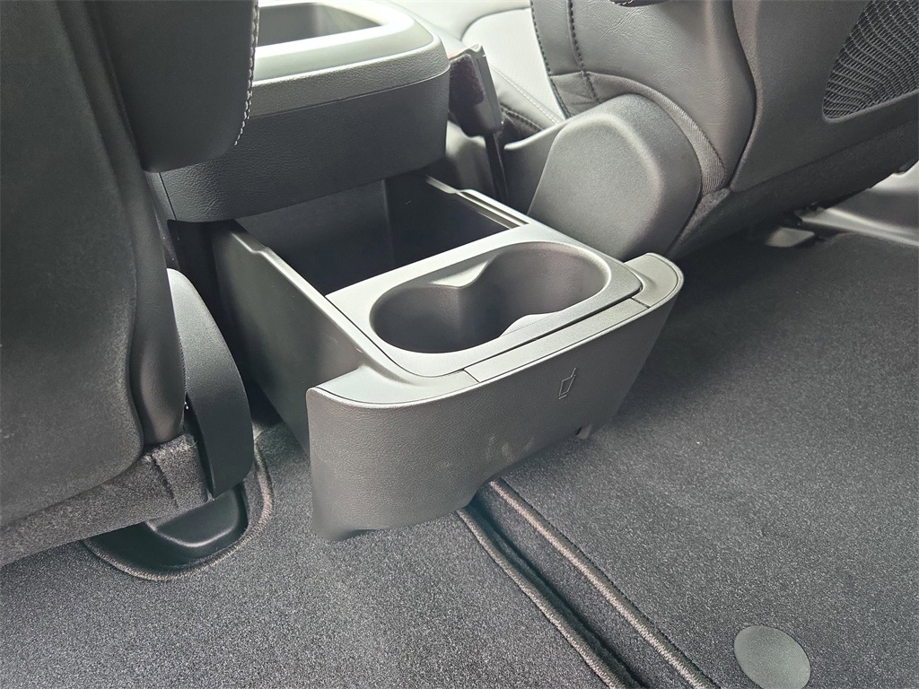 2026 Chrysler Voyager LX photo 33
