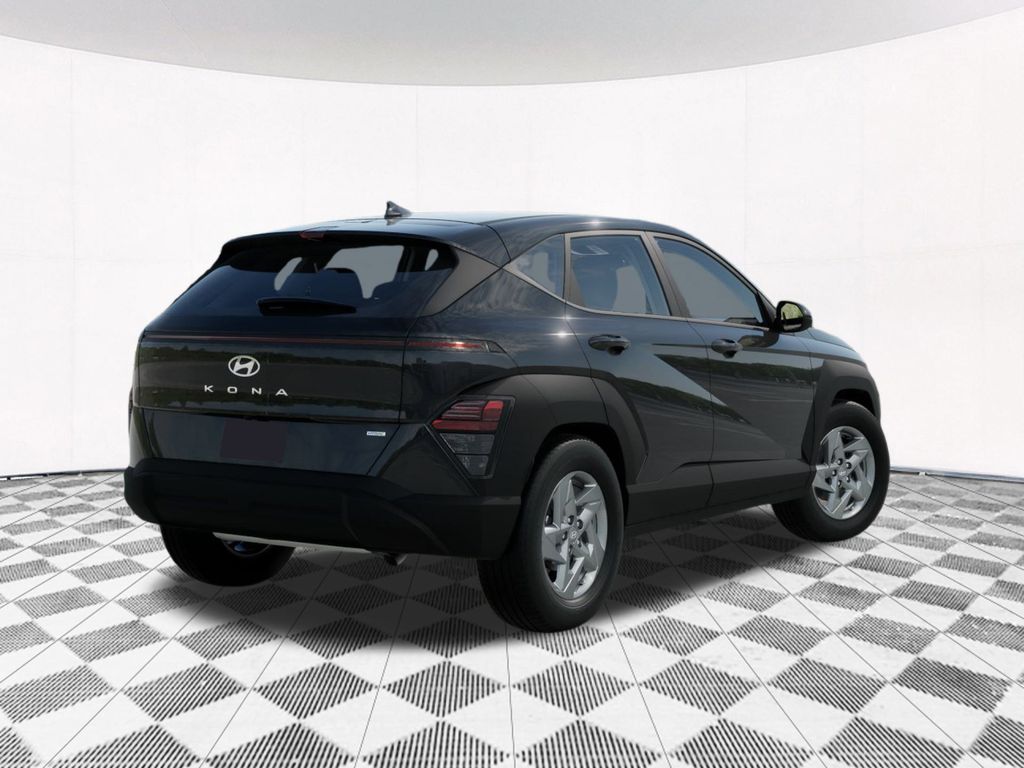 2026 Hyundai Kona SE photo 3