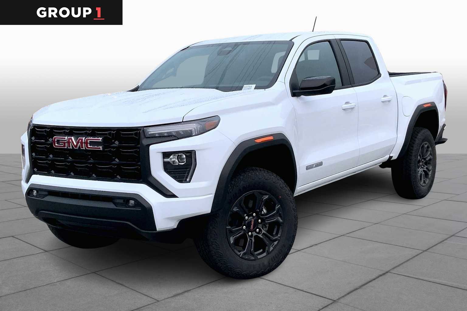 2025 GMC Canyon Elevation's photo