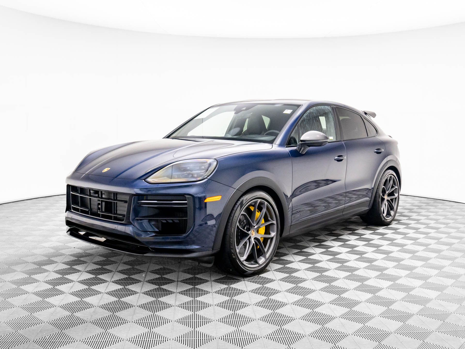 2025 Porsche Cayenne Coup Turbo GT's photo