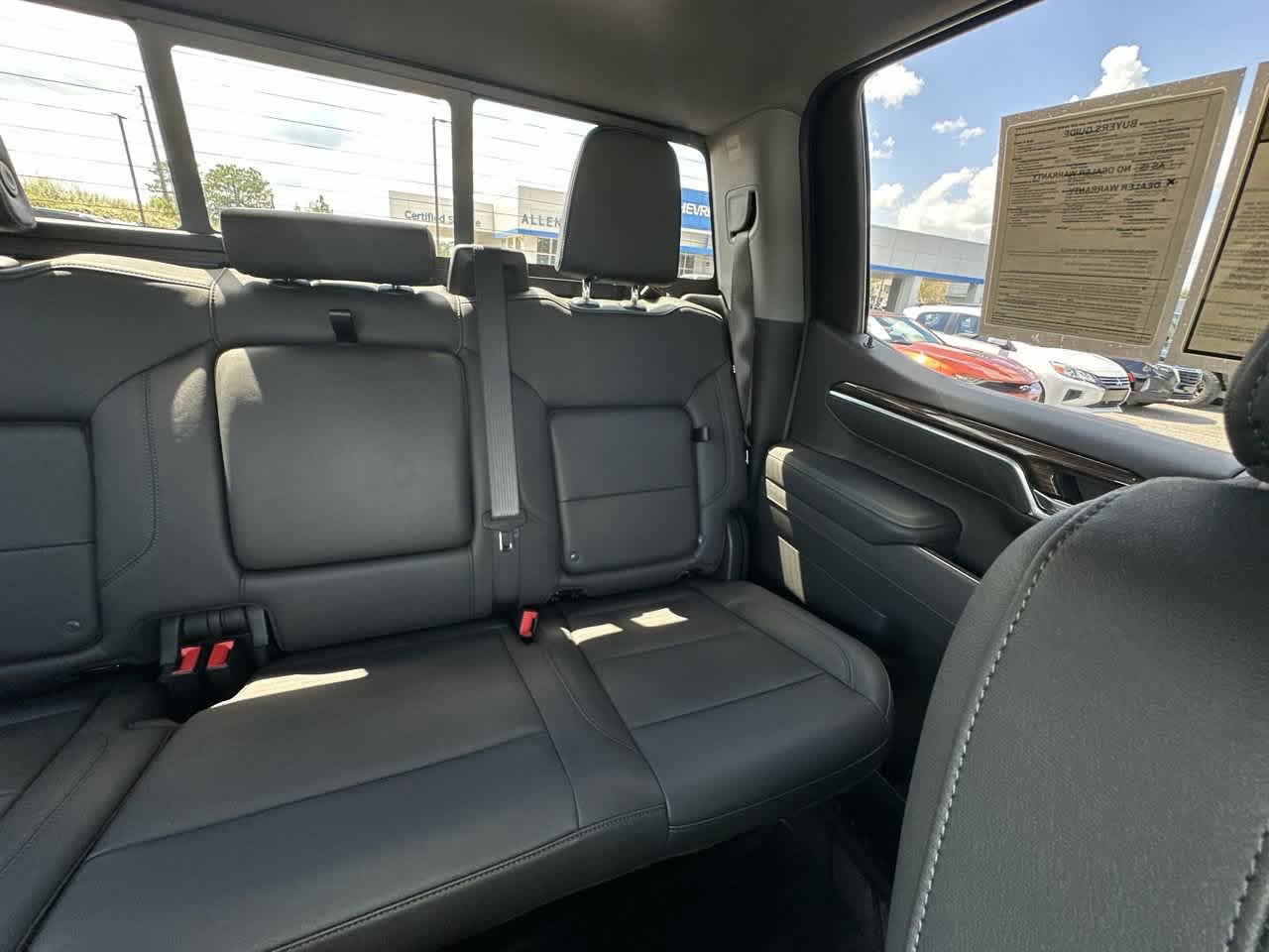 2025 Chevrolet Silverado 1500 RST photo 3