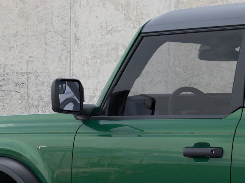 2025 Ford Bronco Base photo 19