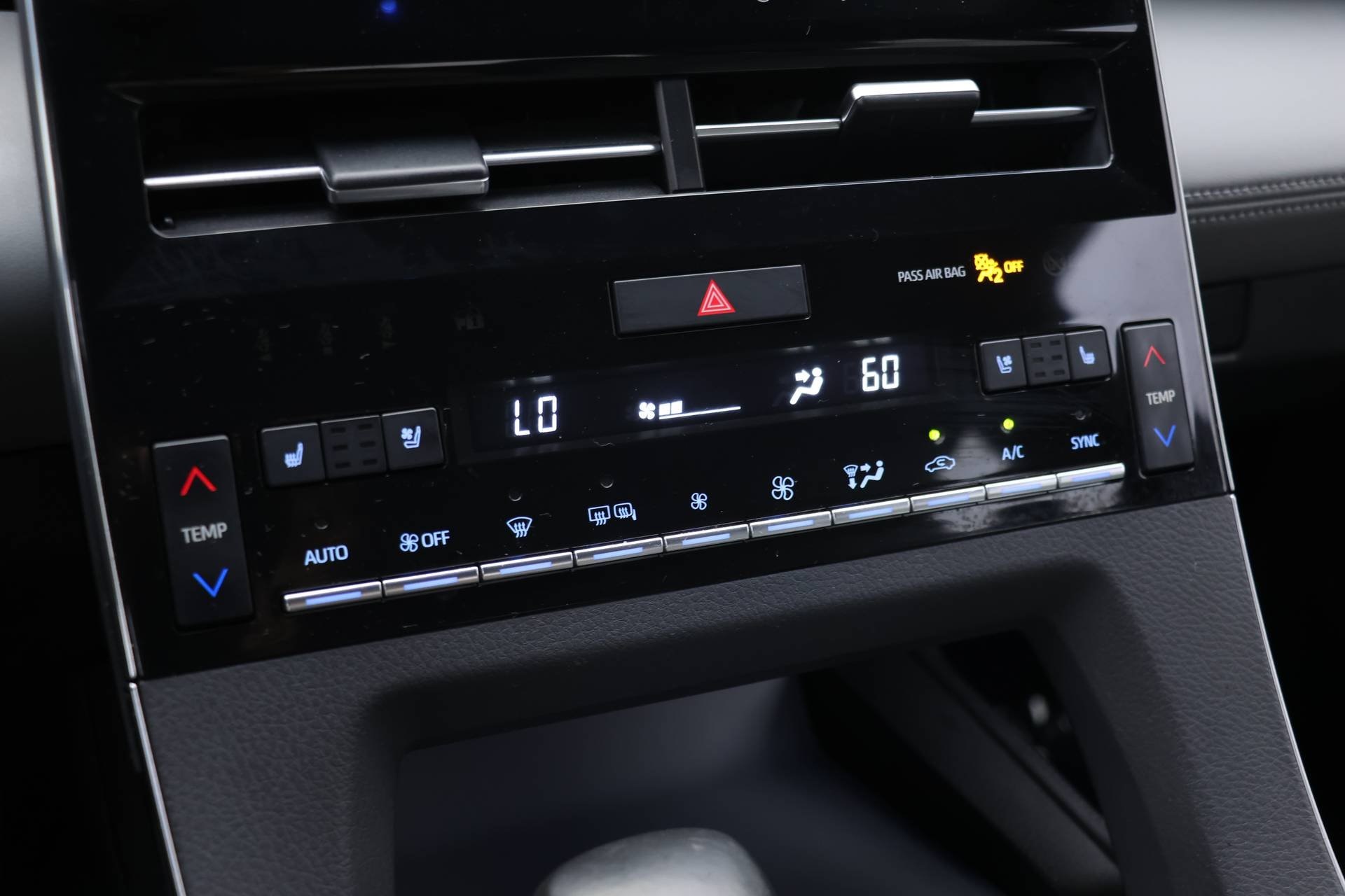 2019 Toyota Avalon Limited photo 5