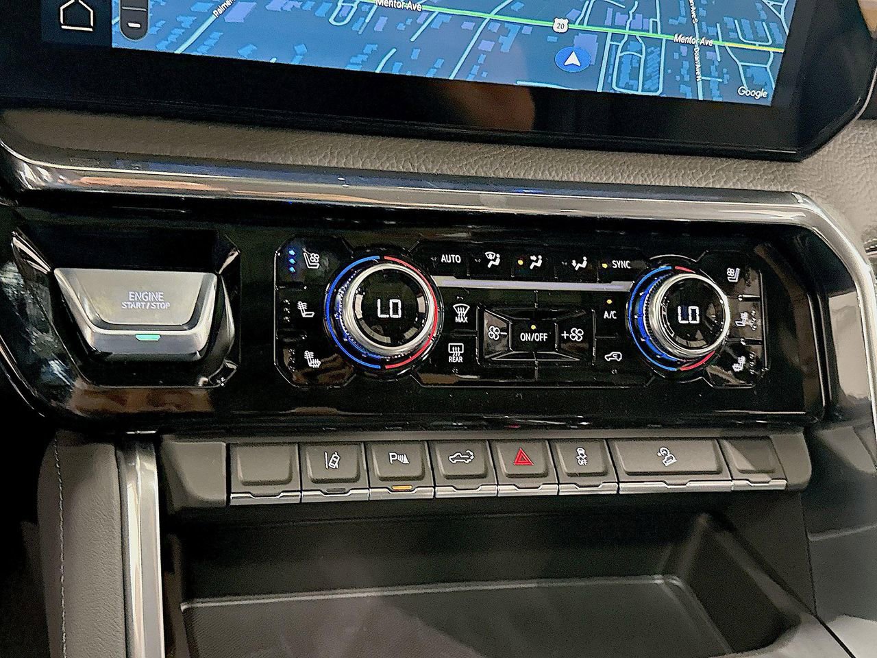 2026 Gmc Sierra 2500 HD Denali photo 17