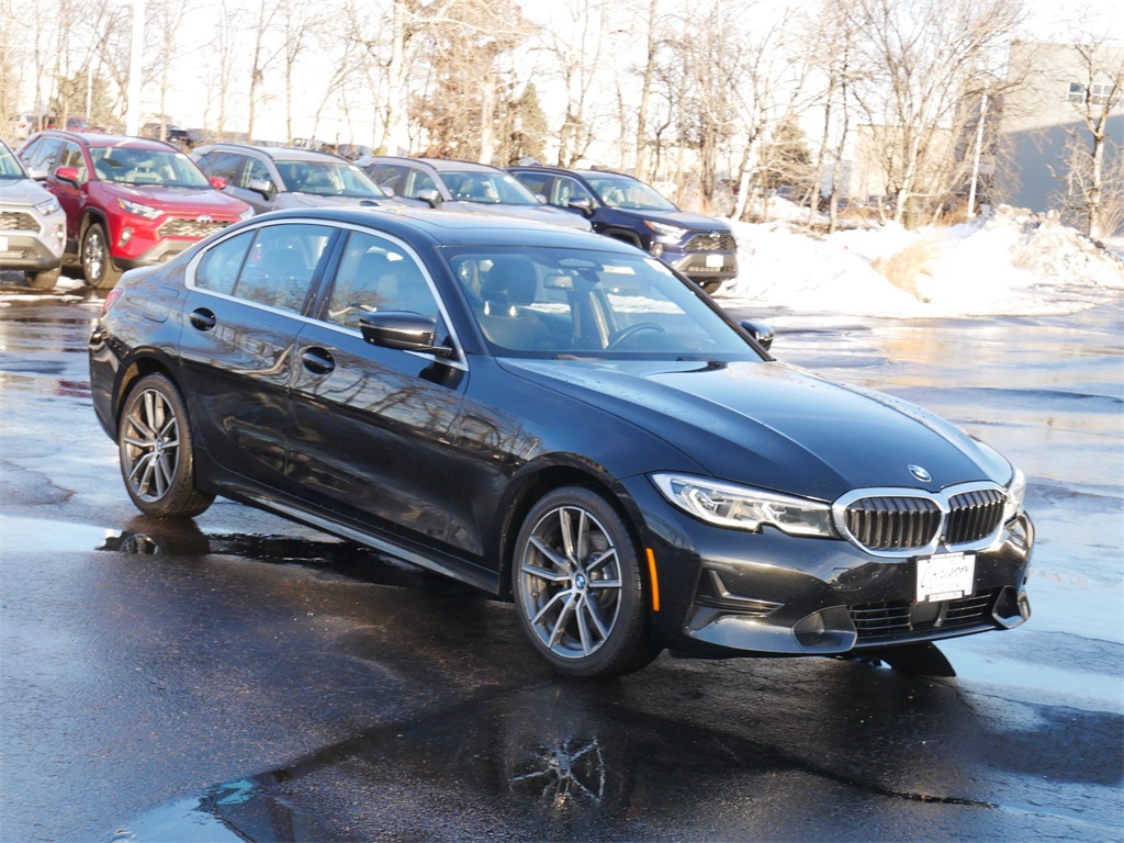 Used 2019 BMW 3 Series 330i with VIN WBA5R7C54KFH20588 for sale in Minneapolis, Minnesota