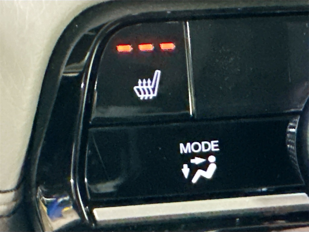 2025 Honda Pilot EX-L photo 17