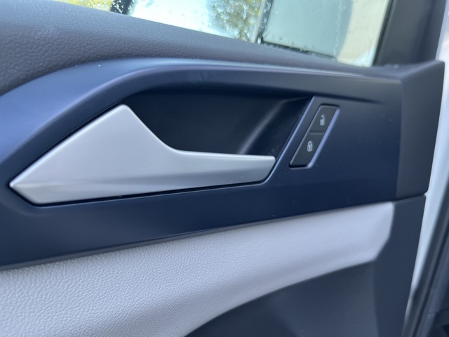 2022 Volkswagen Taos SE photo 24