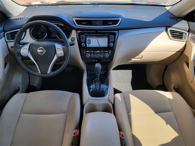 2016 Nissan Rogue SV photo 17