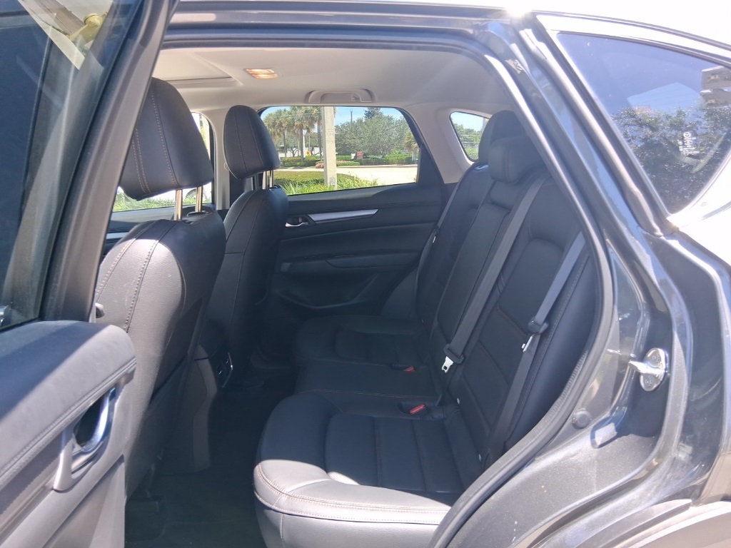 2023 Mazda CX-5 2.5 S Preferred photo 12