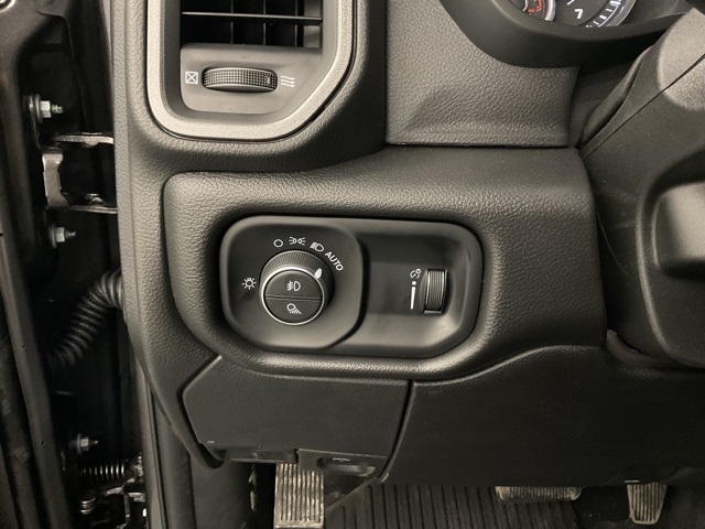 2026 Ram 2500 Tradesman photo 14