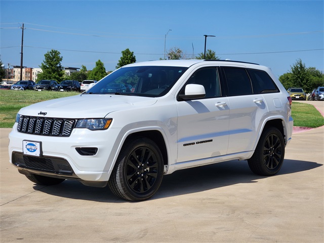2019 Jeep Grand Cherokee Altitude photo 2