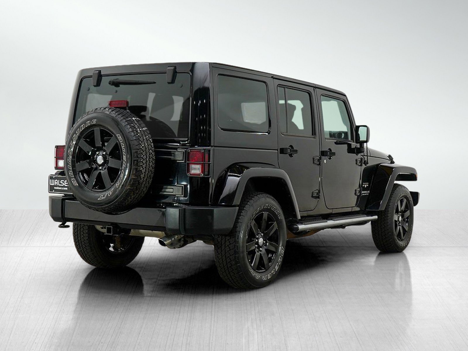 2016 Jeep Wrangler Sahara Sport photo 4