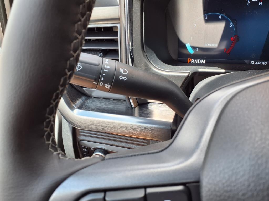 2025 Ford F-250 Lariat photo 26