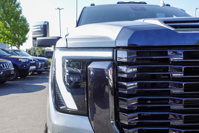 2024 Gmc Sierra HD Denali Ultimate photo 3
