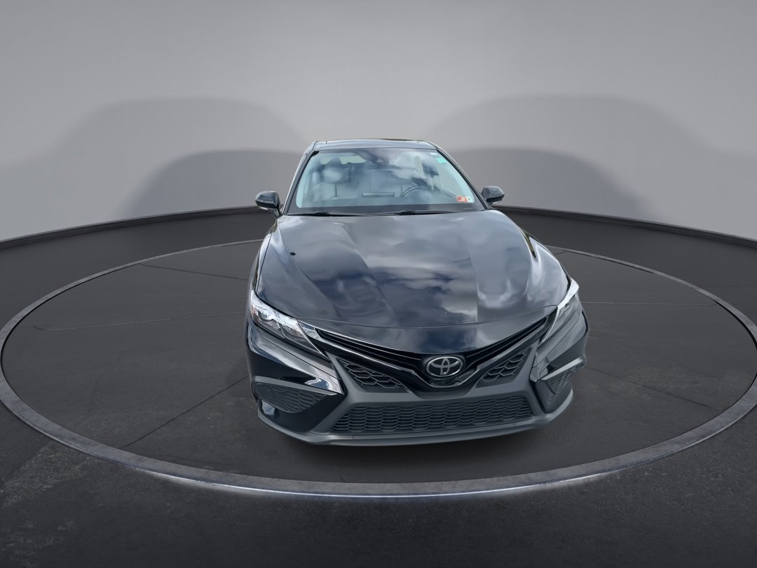 2023 Toyota Camry SE photo 3