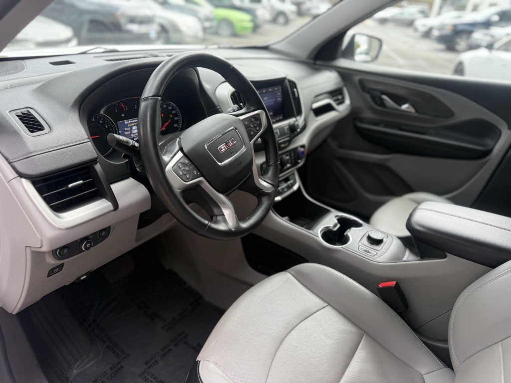 2024 Gmc Terrain SLT photo 13