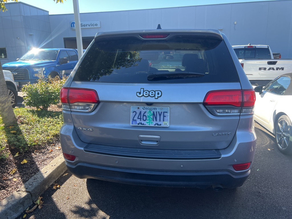 2019 Jeep Grand Cherokee Laredo photo 4