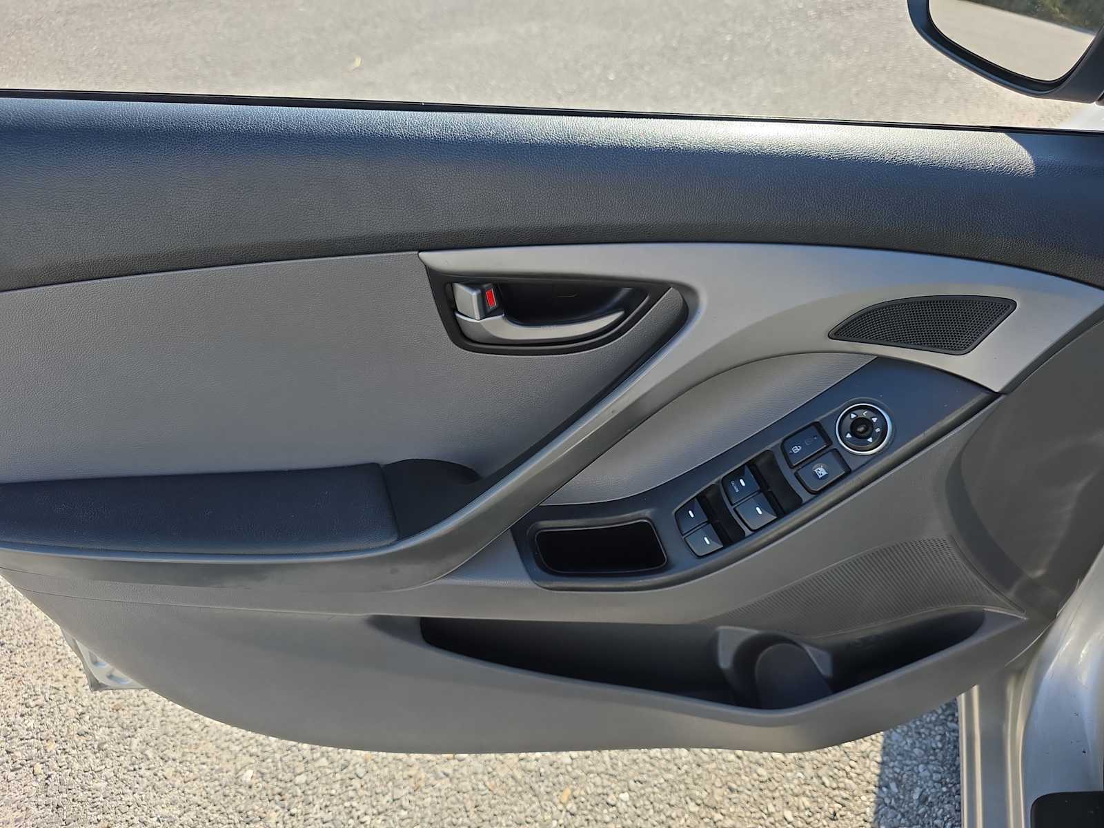 2015 Hyundai Elantra SE photo 18