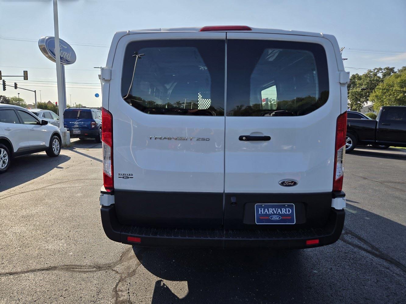 2023 Ford Transit Cargo Van photo 3