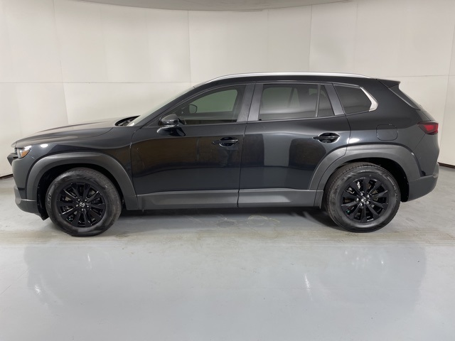 2023 Mazda CX-50 2.5 Preferred Plus photo 2