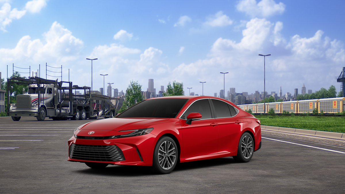 2026 Toyota Camry XLE's photo