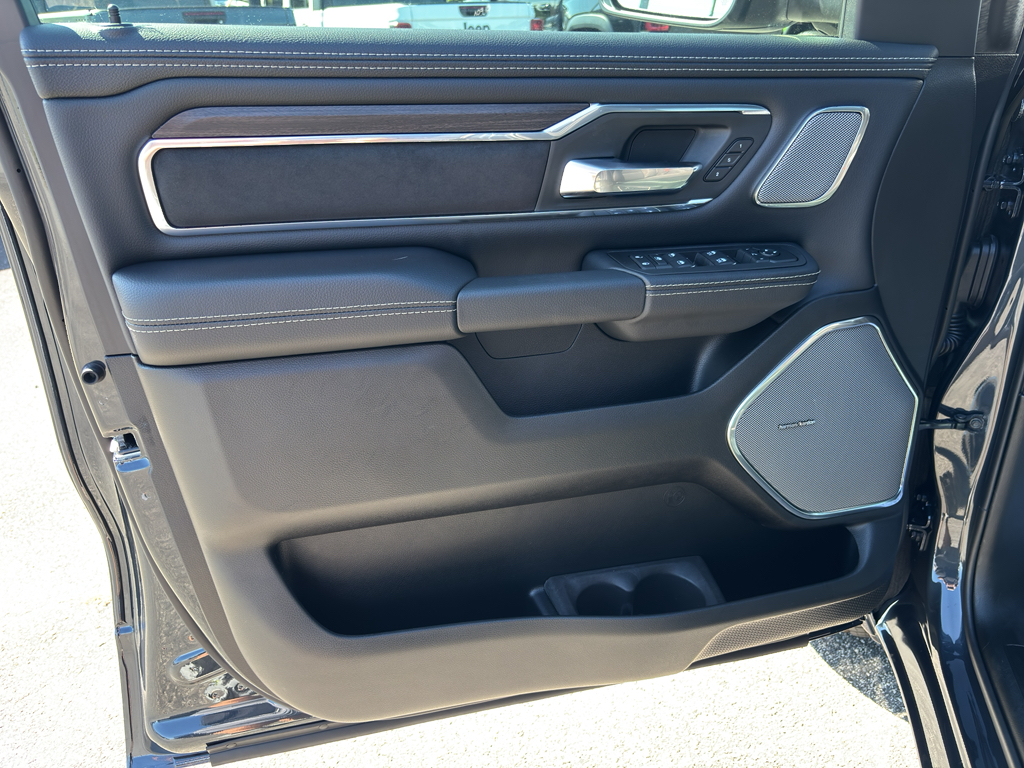 2026 Ram 1500 Laramie photo 28